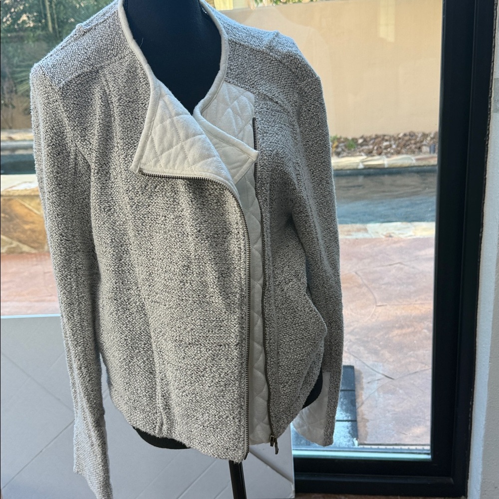 Lou & Grey Quilted Moto Jacket – Gray – Size L‎